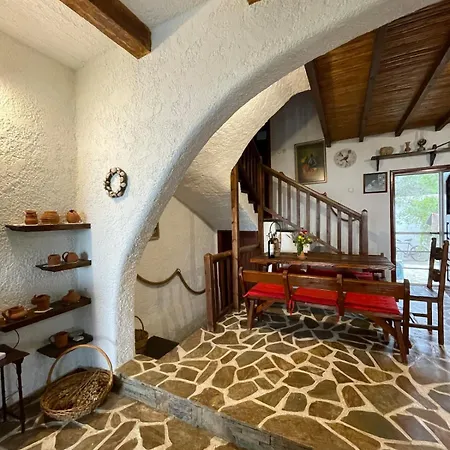 By The Beach, Evia Island Semesterbostad
